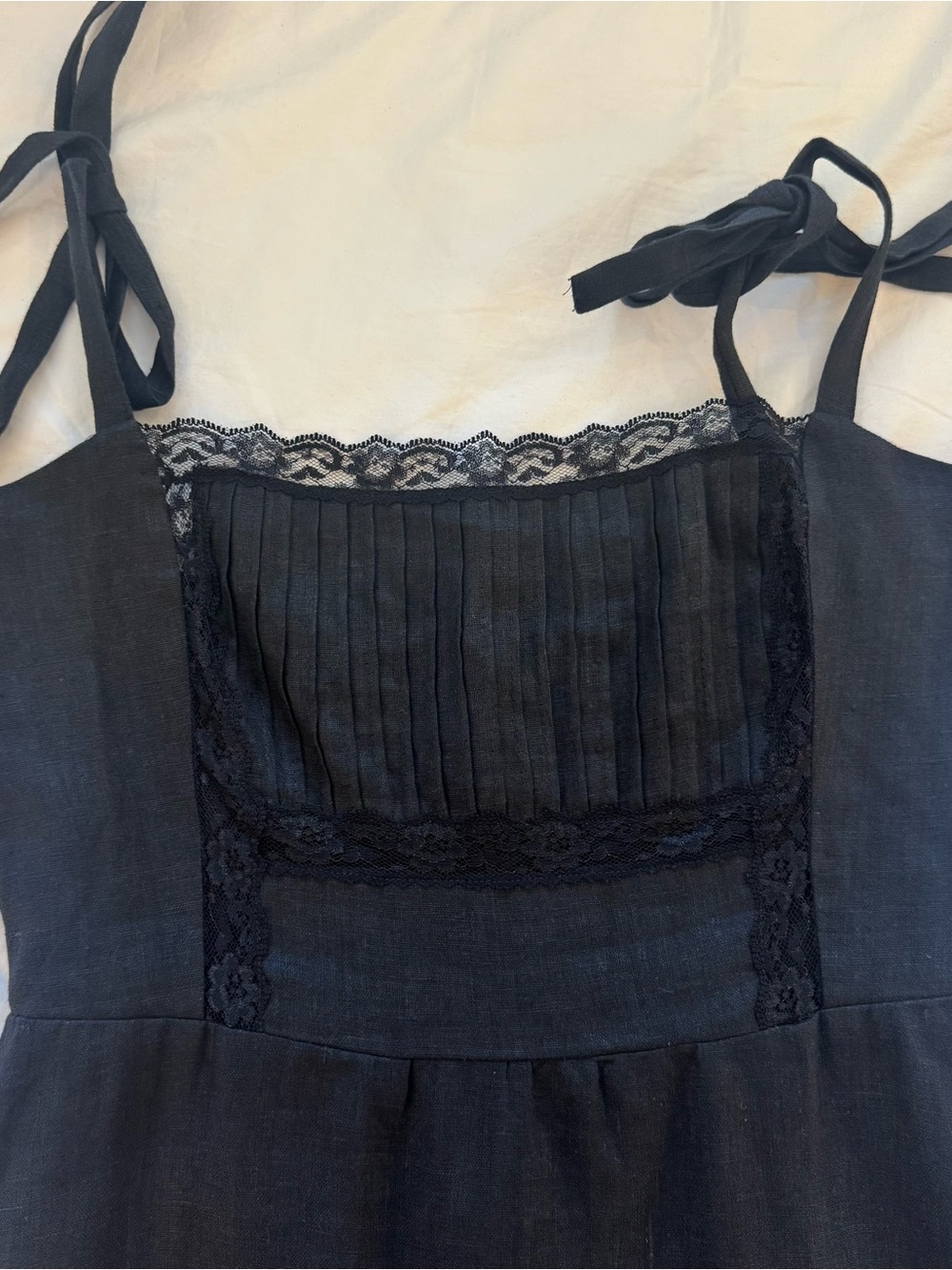 Reformation Black Wyoming Dress - Picture 4 of 8